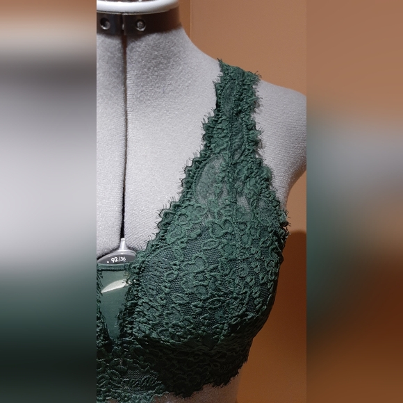 Green bralette - Picture 2 of 5